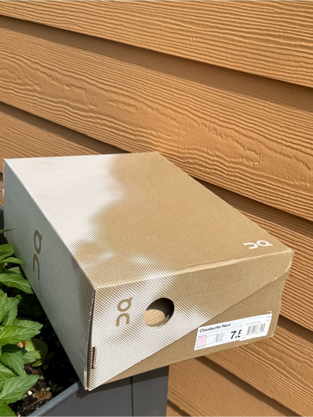 On Running Shoe Box for replacement